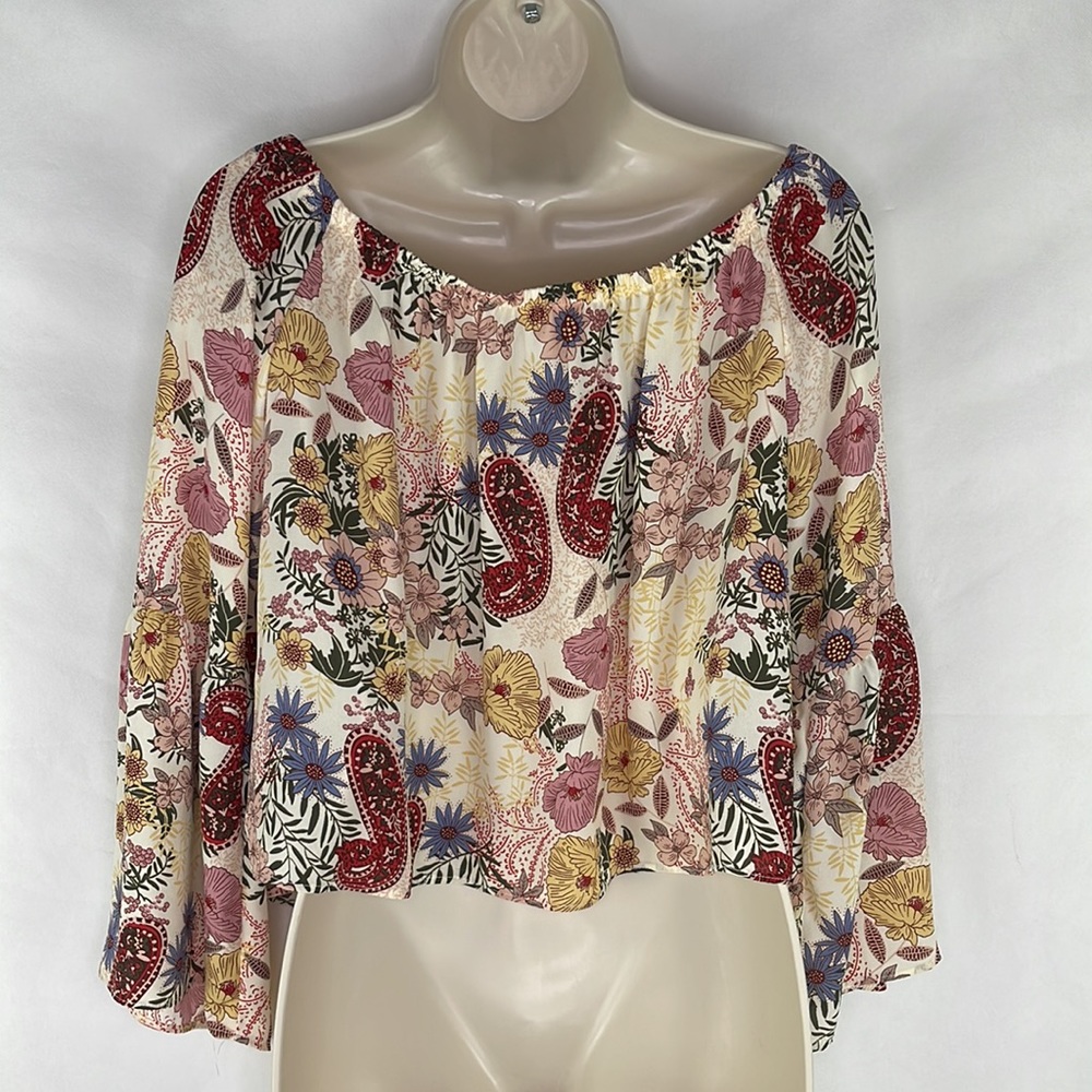 Flowered & Paisley On/ Off Shoulder Top with Flounce Sleeve - Picture 5 of 6